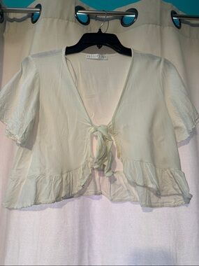 Potter's Pot Cream Tie-Front Ruffle Blouse